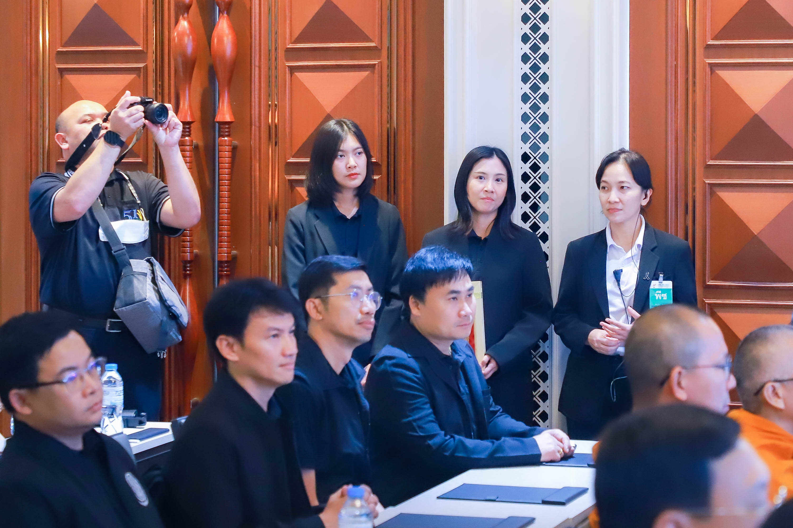 title - ส.ป.ก. เซ็น MOU มูลนิธิสถาบันการสร้างชาติ 